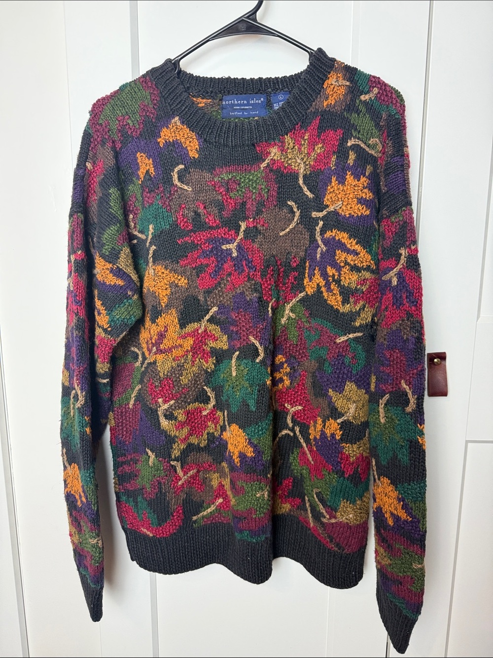 Gorgeous Vintage hand knit northern isles heavyweight sweater autumn